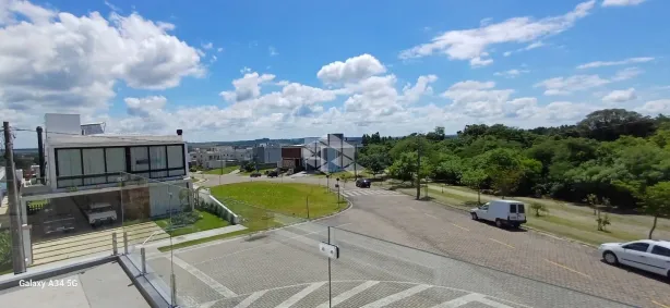 Casa de Condomínio com 3 Quartos à venda, 280m² no Tomazetti, Santa Maria