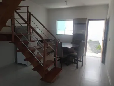 Sobrado com 2 Quartos à venda, 74m² no Boa Vista, Joinville