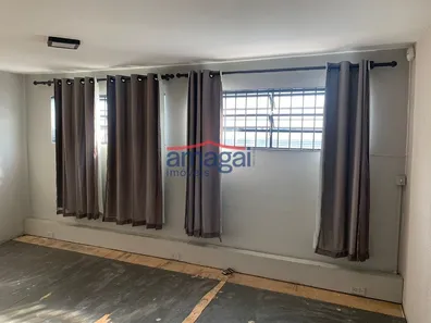 Casa Comercial para alugar, 38m² no Centro, Jacareí