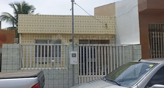 Casa com 2 Quartos à venda, 300m² no Grageru, Aracaju