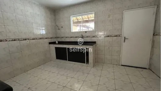 Casa com 2 Quartos para alugar, 75m² no Engenho do Mato, Niterói