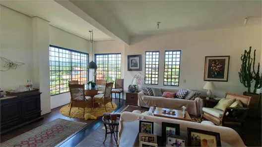 Casa com 3 Quartos à venda, 300m² no Jardim Villaça, São Roque