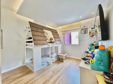 Apartamento com 3 Quartos à venda, 144m² no Centro, Curitiba