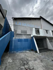 Loja / Salão / Ponto Comercial com 2 Quartos à venda, 180m² no Prata, Campina Grande