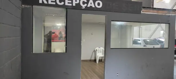 Galpão / Depósito / Armazém para alugar, 850m² no Quitandinha, Petrópolis