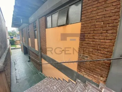Casa Comercial para venda ou aluguel, 220m² no Parque Monte Líbano, Mogi das Cruzes