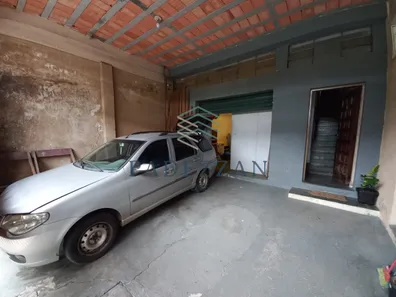 Casa com 3 Quartos para venda ou aluguel, 288m² no Cidade Intercap, Taboão da Serra
