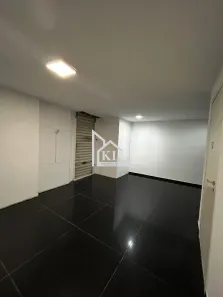 Loja / Salão / Ponto Comercial com 4 Quartos à venda, 268m² no Lagoa Nova, Natal