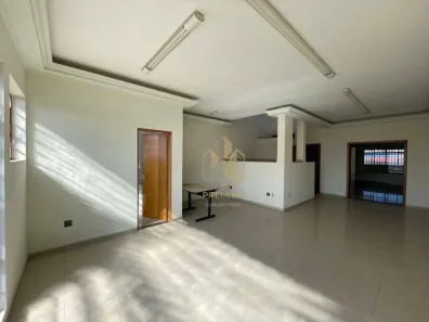 Prédio Inteiro à venda, 320m² no Centro, Atibaia