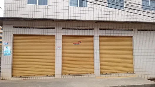 Loja / Salão / Ponto Comercial para alugar, 174m² no Santo Antônio, Viçosa