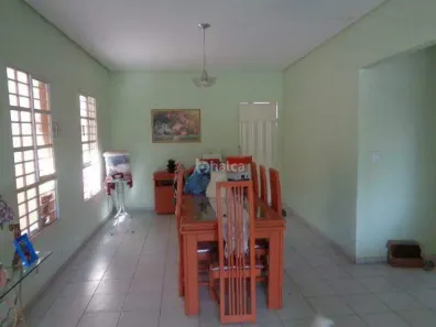 Prédio Inteiro com 3 Quartos à venda, 585m² no Parque União, Timon