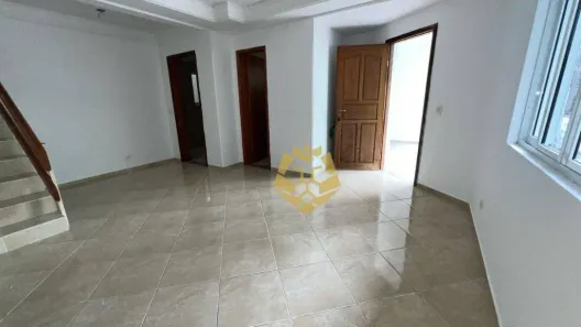 Sobrado com 3 Quartos à venda, 152m² no Xaxim, Curitiba