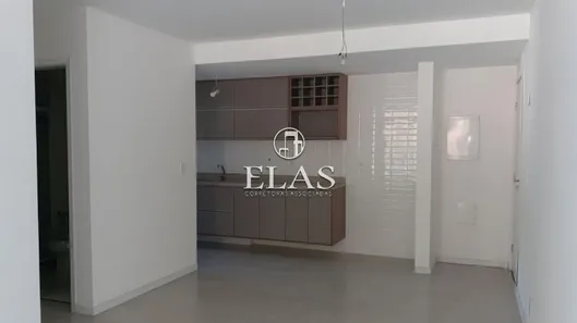Apartamento com 2 Quartos à venda, 70m² no Samambaia, Petrópolis