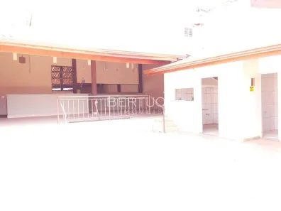 Loja / Salão / Ponto Comercial à venda, 200m² no Centro, Vinhedo
