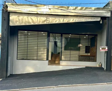 Prédio Inteiro para alugar, 200m² no Parada Inglesa, São Paulo