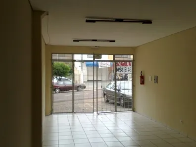 Loja / Salão / Ponto Comercial com 1 Quarto para alugar, 50m² no Centro, Londrina
