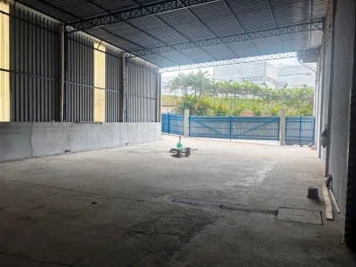 Galpão / Depósito / Armazém para venda ou aluguel, 1657m² no Campo da Vila, Santana de Parnaíba