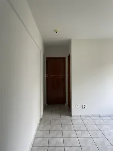 Apartamento com 1 Quarto para alugar, 40m² no Zona 07, Maringá