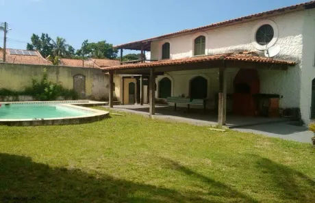 Casa com 11 Quartos à venda, 1440m² no Vila Capri, Araruama