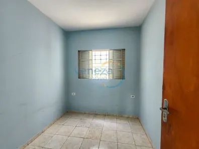 Casa com 3 Quartos para alugar, 89m² no Alto da Boa Vista, Londrina