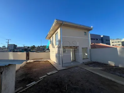 Sobrado com 3 Quartos à venda, 82m² no Guarani, Colombo