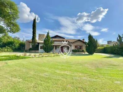 Casa de Condomínio com 4 Quartos à venda, 460m² no Haras Paineiras, Salto