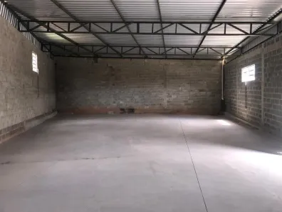 Galpão / Depósito / Armazém para venda ou aluguel, 300m² no Alterosa, Ribeirão das Neves