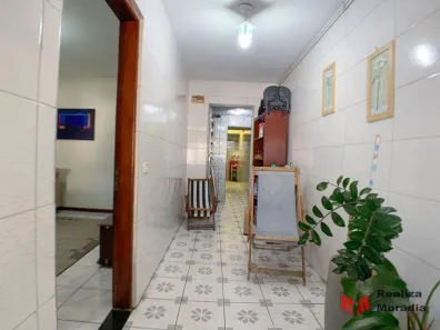 Casa com 5 Quartos à venda, 218m² no Metalúrgicos, Osasco