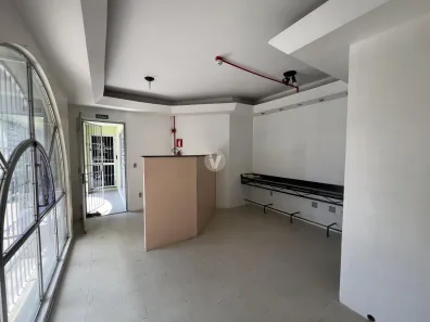 Loja / Salão / Ponto Comercial com 1 Quarto à venda, 38m² no Centro, Santa Maria