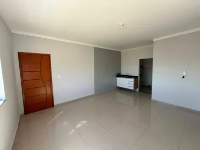 Apartamento com 3 Quartos para alugar, 90m² no Nhá Chica, Pouso Alegre