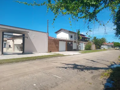 Casa com 4 Quartos para alugar, 150m² no Centro, Bertioga