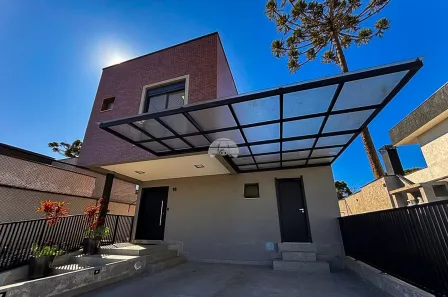 Sobrado com 3 Quartos à venda, 155m² no Arruda, Colombo