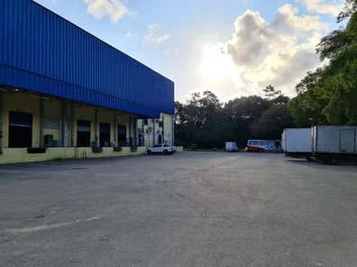 Galpão / Depósito / Armazém à venda, 9000m² no CIA, Simões Filho
