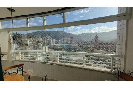 Apartamento com 3 Quartos para alugar, 80m² no Centro, Poços de Caldas