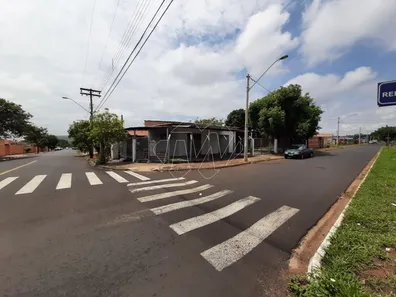 Galpão / Depósito / Armazém à venda, 130m² no Parque das Hortências, Araraquara