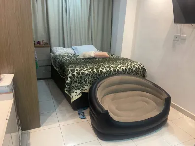 Kitnet para alugar, 29m² no Boqueirão, Santos