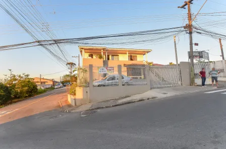Sobrado com 3 Quartos à venda, 300m² no Vila Gilcy, Campo Largo