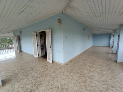 Fazenda / Sítio / Chácara com 4 Quartos à venda, 400m² no , Mairinque