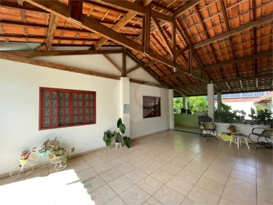 Fazenda / Sítio / Chácara com 3 Quartos à venda, 294m² no Estância Lago Azul (Ártemis), Piracicaba