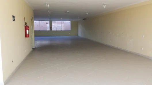 Prédio Inteiro para alugar, 1000m² no Vila Santa Luzia, Itatiba