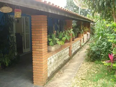 Fazenda / Sítio / Chácara com 2 Quartos à venda, 2150m² no , Sarapuí