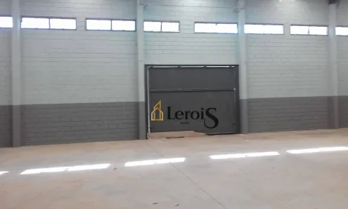 Galpão / Depósito / Armazém para alugar, 750m² no Jardim São João, Salto