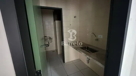 Conjunto Comercial / Sala para alugar, 60m² no Centro, Londrina