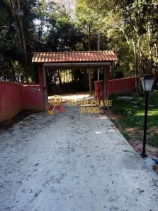 Fazenda / Sítio / Chácara com 3 Quartos à venda, 1400m² no , Nazaré Paulista