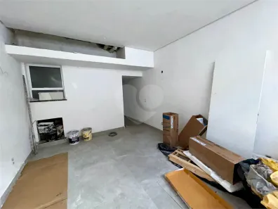 Casa de Vila com 2 Quartos para alugar, 120m² no Indianópolis, São Paulo