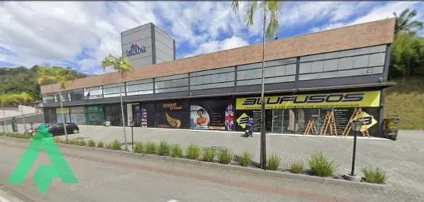 Conjunto Comercial / Sala para alugar, 55m² no Do Salto, Blumenau