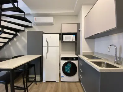 Apartamento com 1 Quarto para alugar, 55m² no Centro, Curitiba