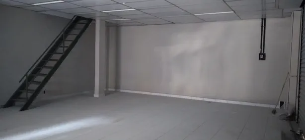 Loja / Salão / Ponto Comercial à venda, 154m² no Centro, Nova Iguaçu