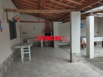 Fazenda / Sítio / Chácara com 3 Quartos à venda, 80m² no Padre Marcelo, Caçapava
