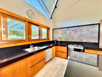 Fazenda / Sítio / Chácara à venda, 486m² no , Armação dos Búzios